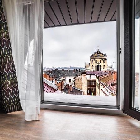 Apartment Ploscha Rynok Лвив Екстериор снимка
